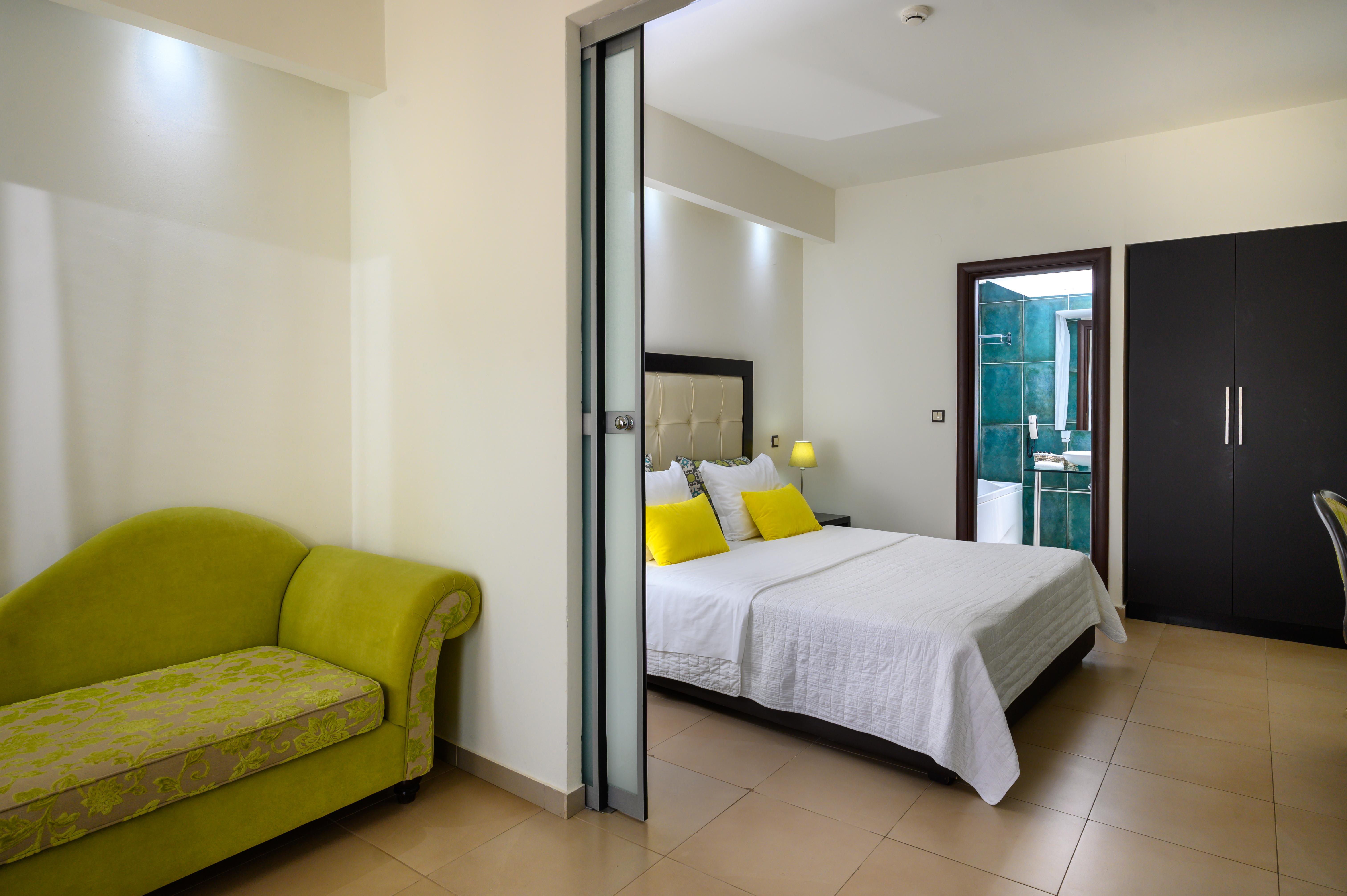 Angela Suites Boutique Hotel سيسي المظهر الخارجي الصورة