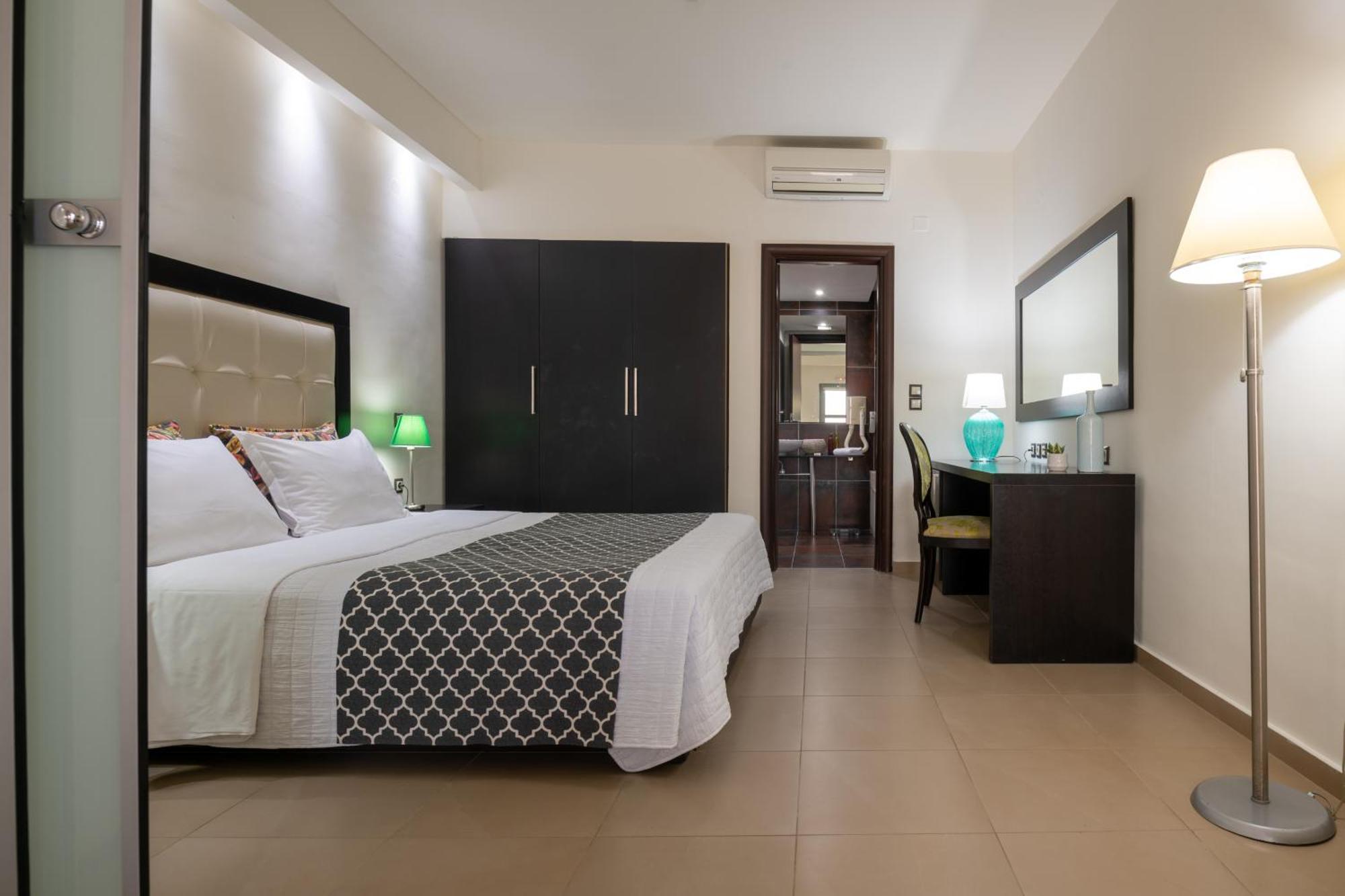 Angela Suites Boutique Hotel سيسي المظهر الخارجي الصورة