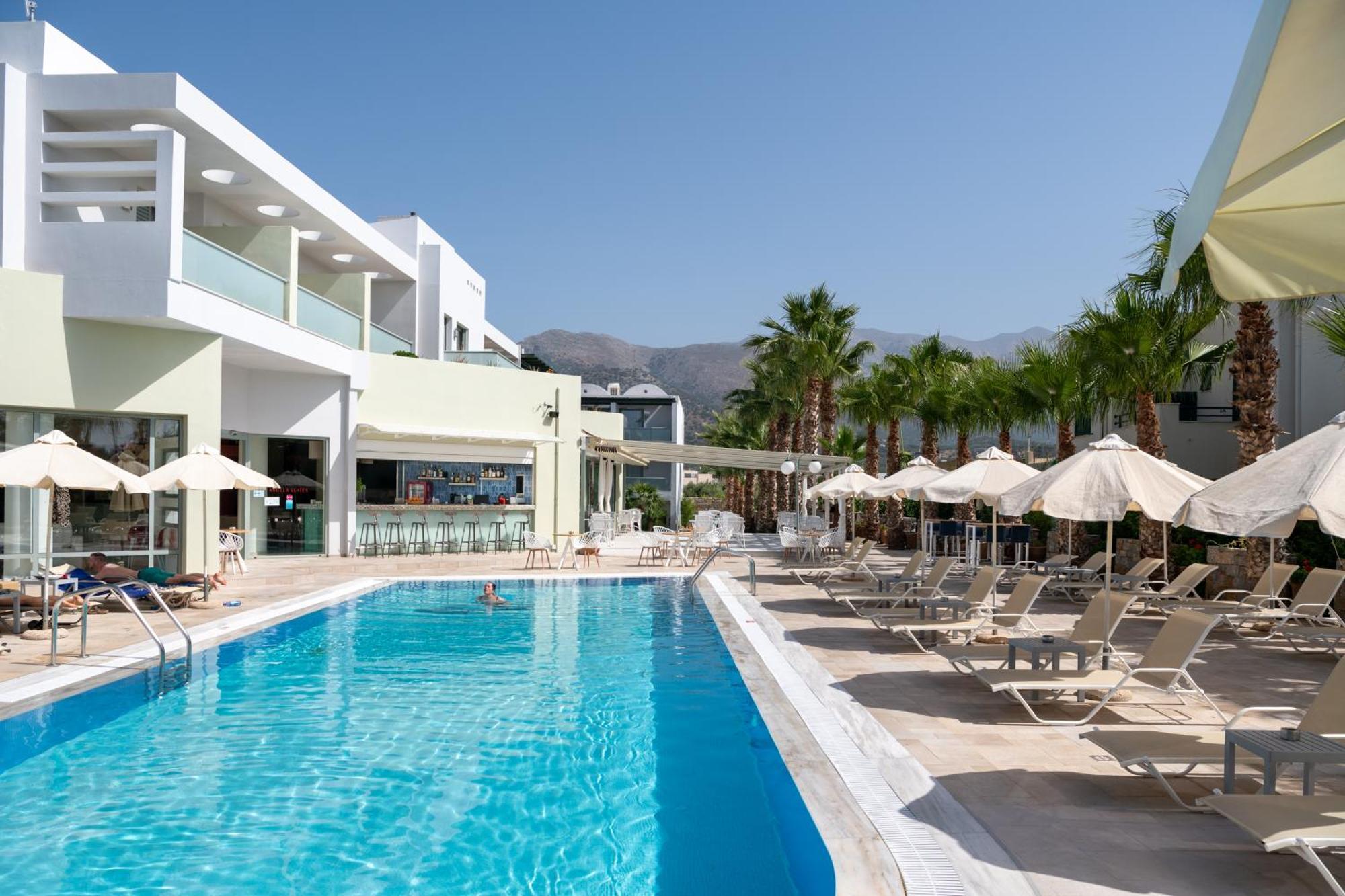 Angela Suites Boutique Hotel سيسي المظهر الخارجي الصورة